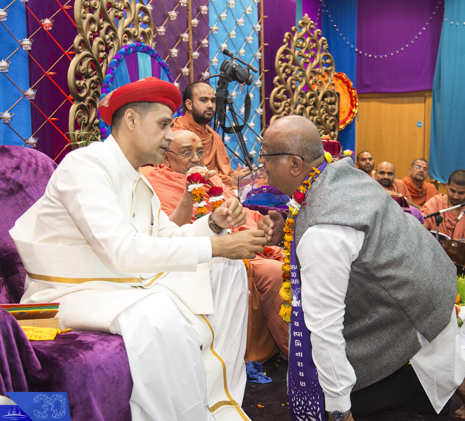 114  - ©1987-2017 SKS Swaminarayan Temple East London